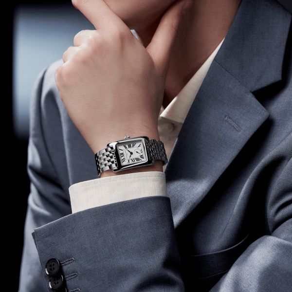 Frédérique Constant Classics Carrée Small Seconds quartz silver dial steel bracelet 36 x 25,20 mm