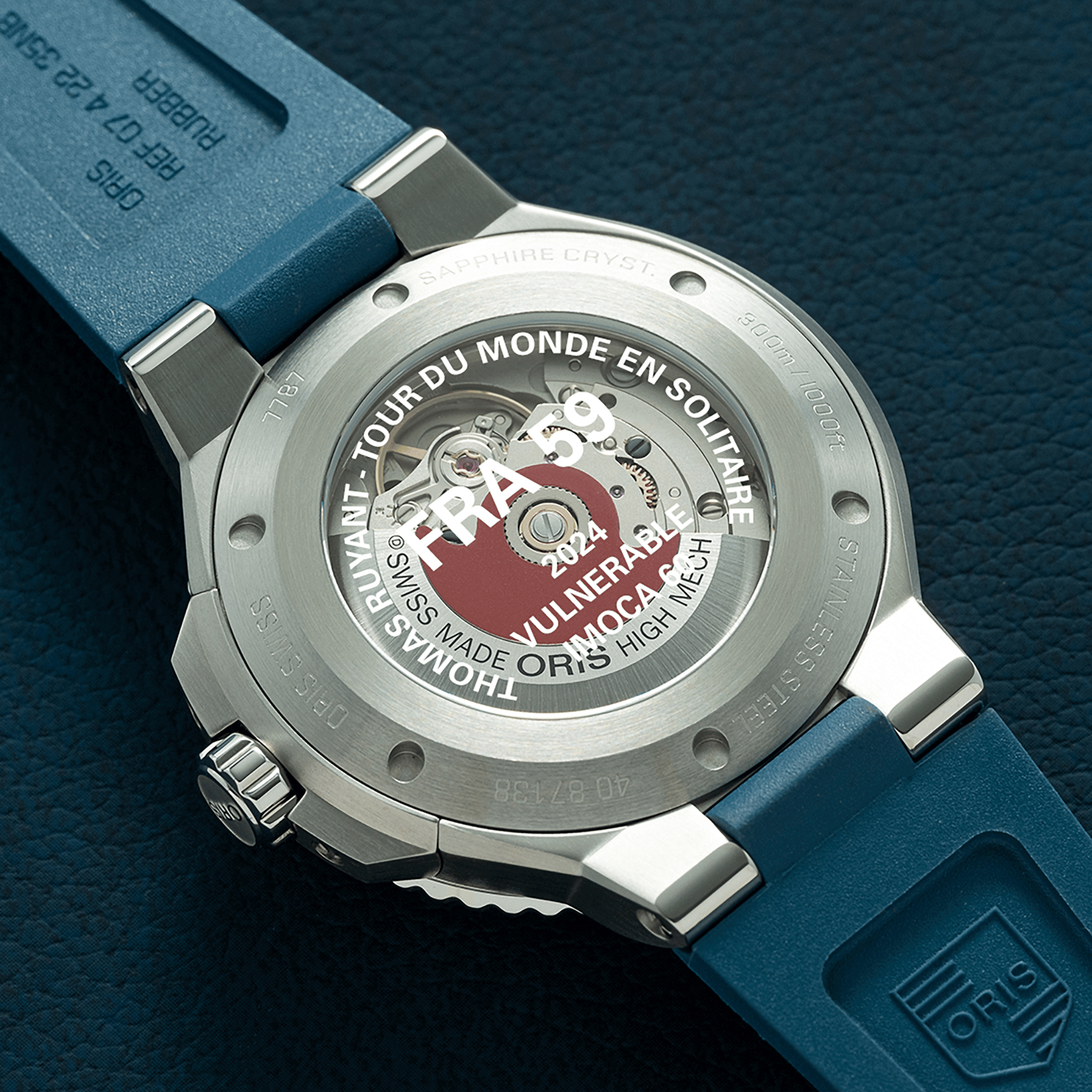 Montre Oris Plongée New Aquis Date x TR Racing automatique Calibre 733 41,5 mm