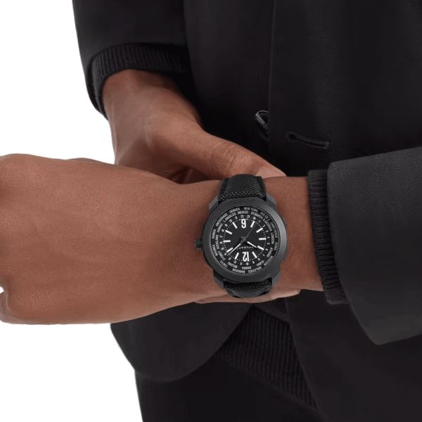 Bulgari Octo Roma WorldTimer automatic watch black dial black rubber strap 41 mm 103486