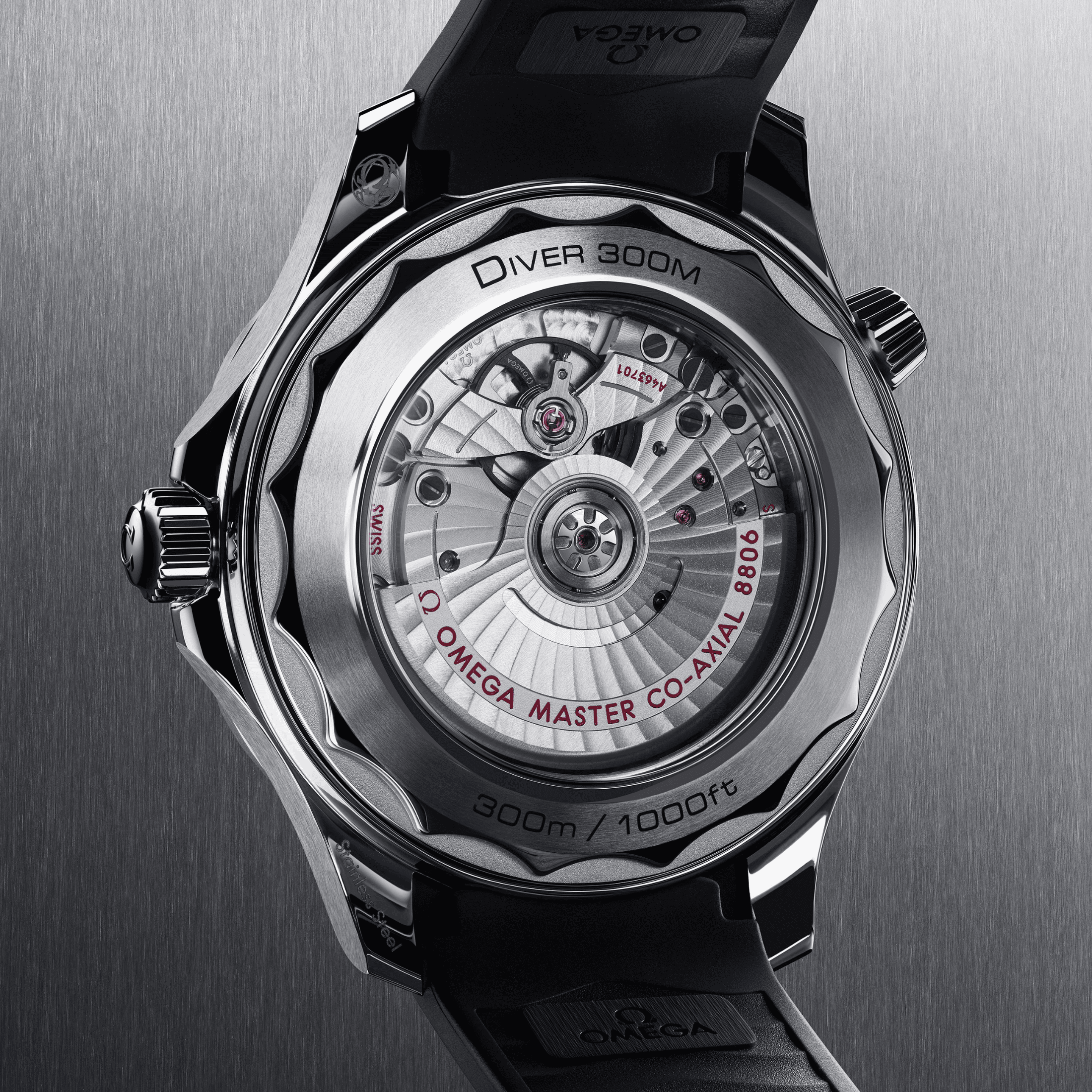 Montre Omega Seamaster Diver 300m Co-Axial Master Chronometer cadran acier bracelet caoutchouc 42 mm