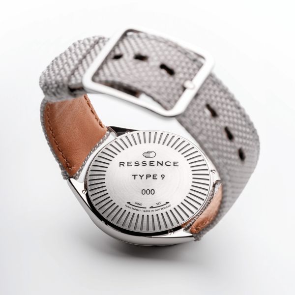 Ressence TYPE 9 Grey titanium automatic grey dial synthetic woven strap 39 mm