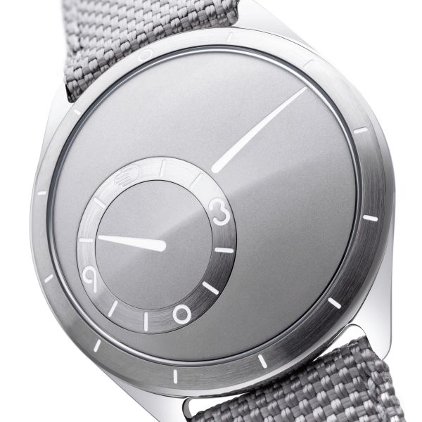 Ressence TYPE 9 Grey titanium automatic grey dial synthetic woven strap 39 mm