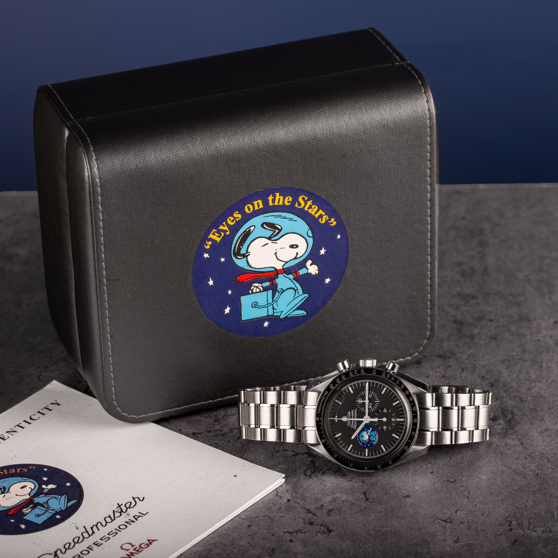 Nasa Snoopy Eyes On The Stars Pre-Owned Omega Speedmaster Snooy