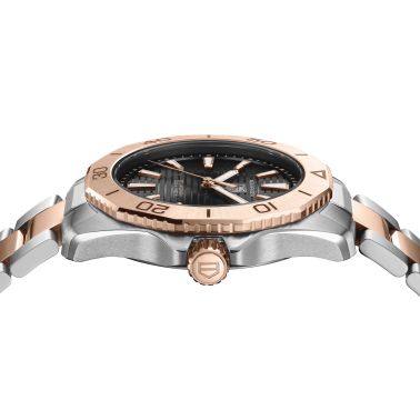 TAG Heuer Aquaracer Professional 200 Solargraph rose gold plated steel 40 mm WBP1121.BB0003