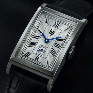 Lip Churchill T18 Small Seconds quartz silver dial black leather strap 38,5 x 21,2 mm
