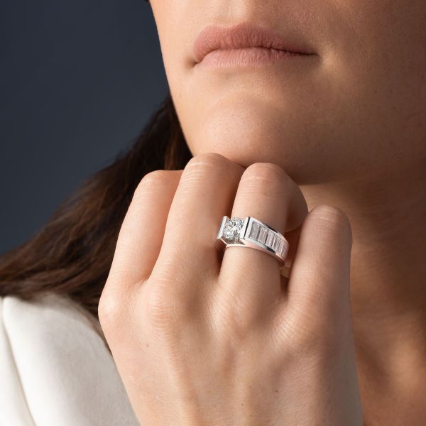 Bague Lepage L'Audacieuse en or blanc et diamants