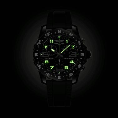 Montre Breitling Professional Endurance Pro quartz cadran noir bracelet caoutchouc noir 44 mm X82310E51B1S2