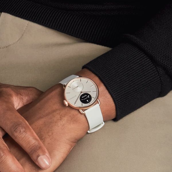 Withings ScanWatch 2 Rose Gold Connected watch white dial white silicone strap 38 mm WSW 238 ROWHI