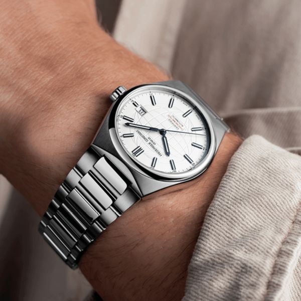 Frédérique Constant Highlife automatic COSC white dial steel bracelet 39 mm