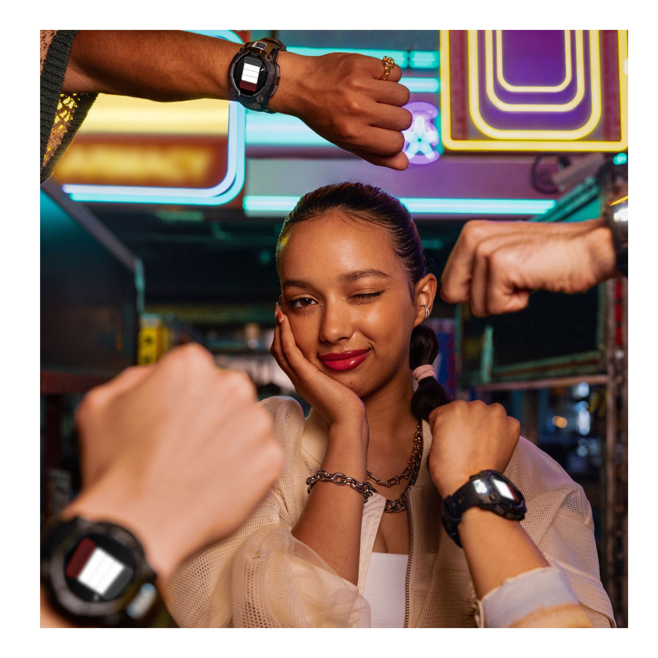 Wrist Montres ConnectÃ©es Black Friday Garmin Instinct Montres