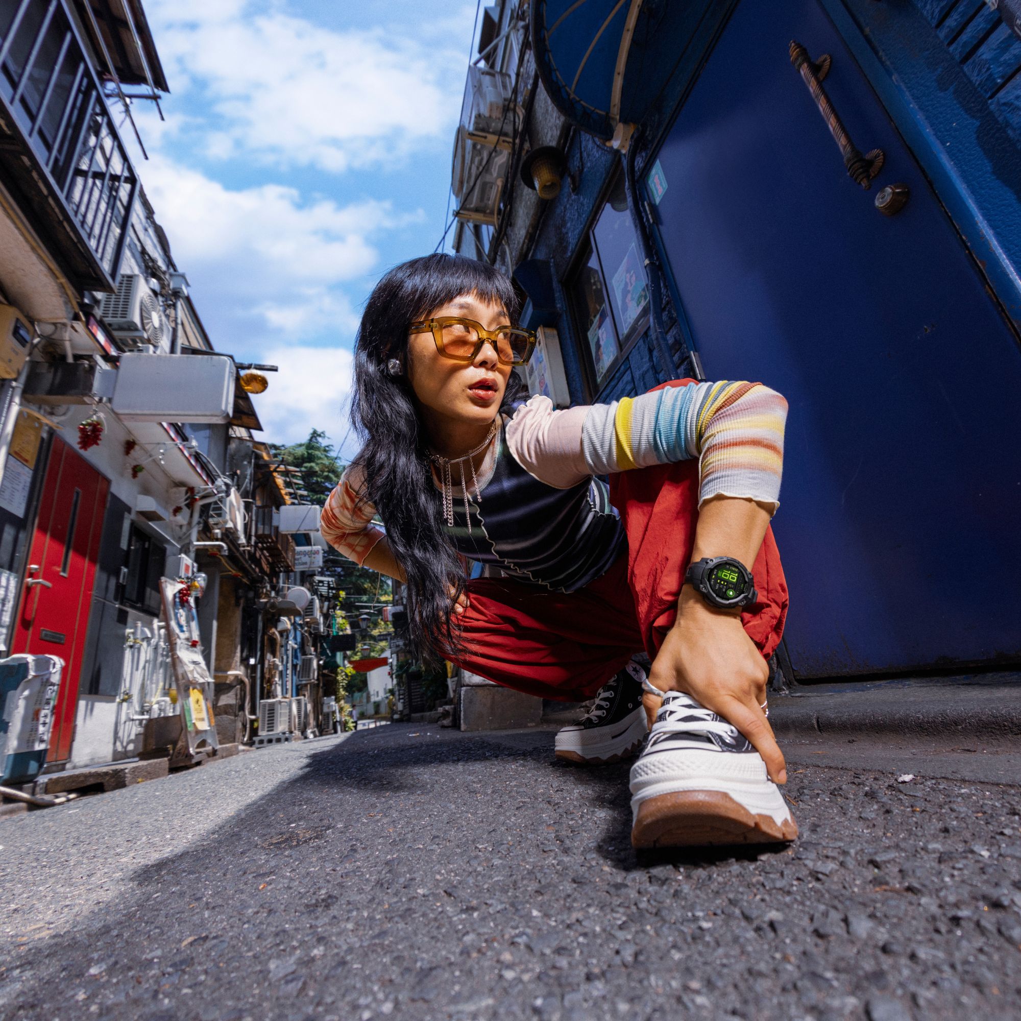 Garmin Instinct 3 AMOLED watch charcoal grey silicone strap 50 mm