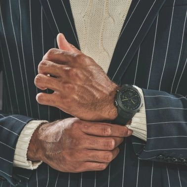 Montre Garmin Marq Gen 2 Athlete saphir titane bracelet caoutchouc silicone noir 46 mm