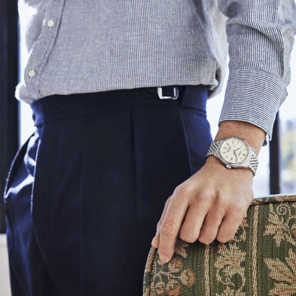 Seiko Presage automatic watch white dial steel bracelet 40.2 mm SPB463J1