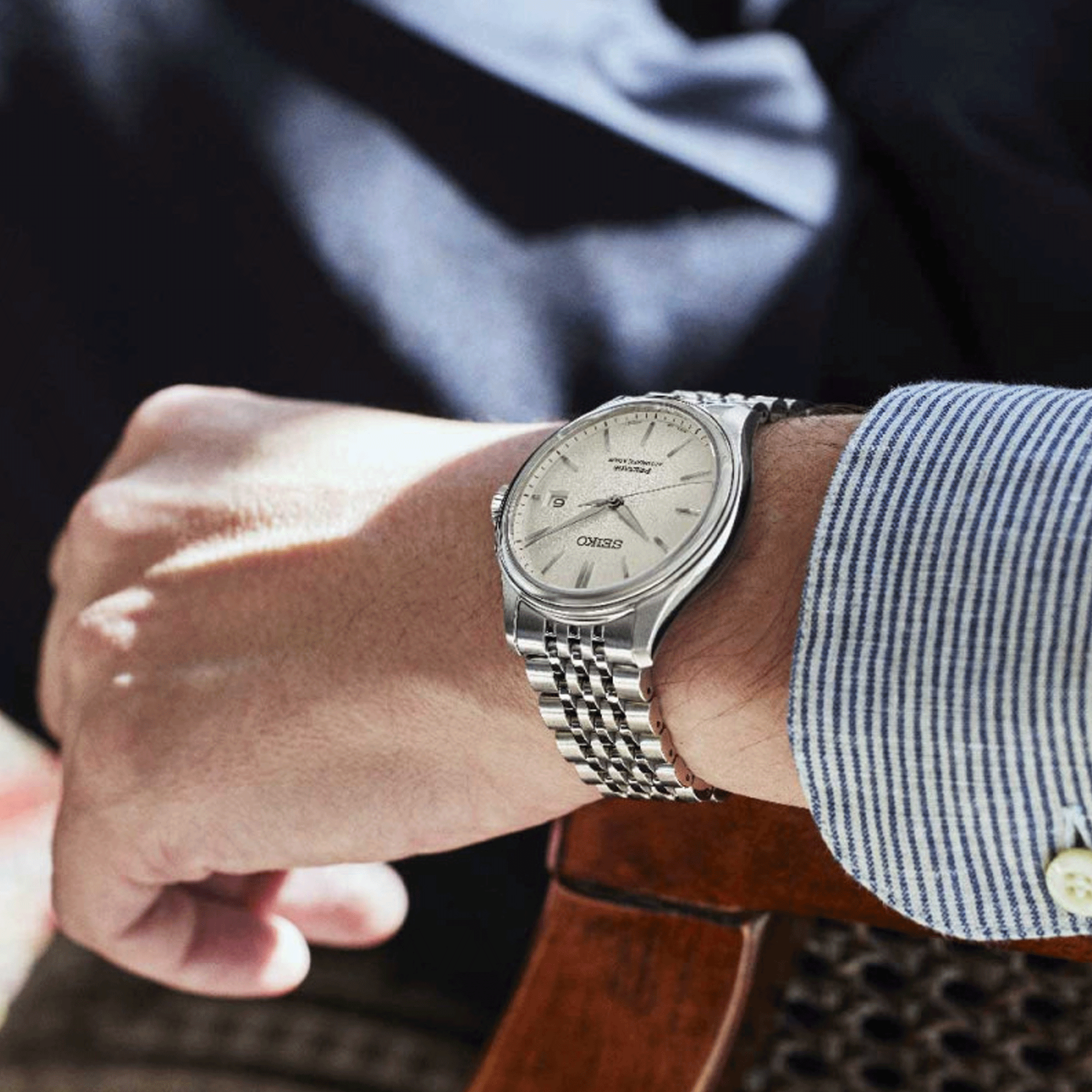 Seiko Presage automatic watch white dial steel bracelet 40.2 mm SPB463J1