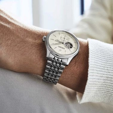 Montre Seiko Presage Cœur Ouvert automatique cadran blanc bracelet acier 40,2 mm SPB469J1