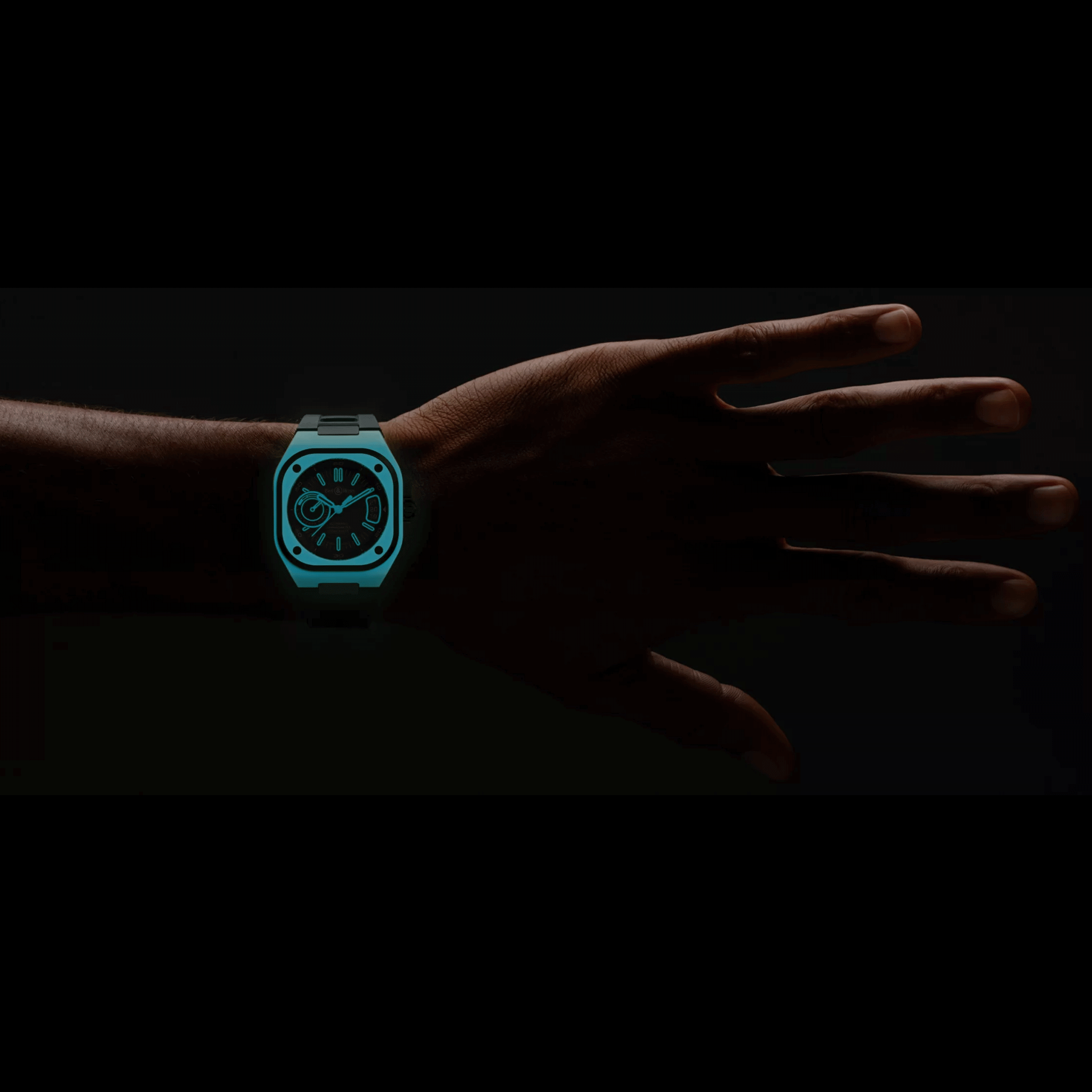 Montre Bell & Ross BR X5 Blue Lum automatique cadran noir bracelet caoutchouc noir 41 mm BRX5R-BLUM-TC/SRB