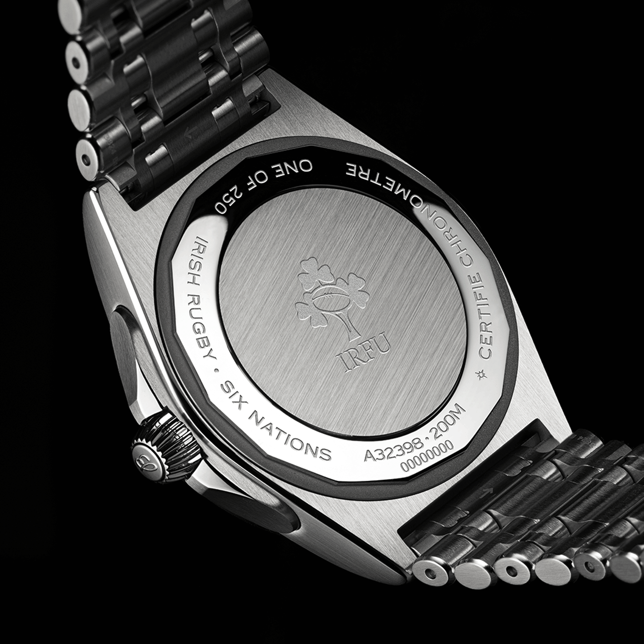 Breitling Chronomat GMT Six Nations Ireland automatic watch green dial steel bracelet 40 mm A323987B1L1A1