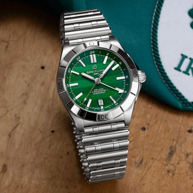 Breitling Chronomat GMT Six Nations Ireland automatic watch green dial steel bracelet 40 mm A323987B1L1A1