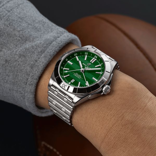 Breitling Chronomat GMT Six Nations Ireland automatic watch green dial steel bracelet 40 mm A323987B1L1A1