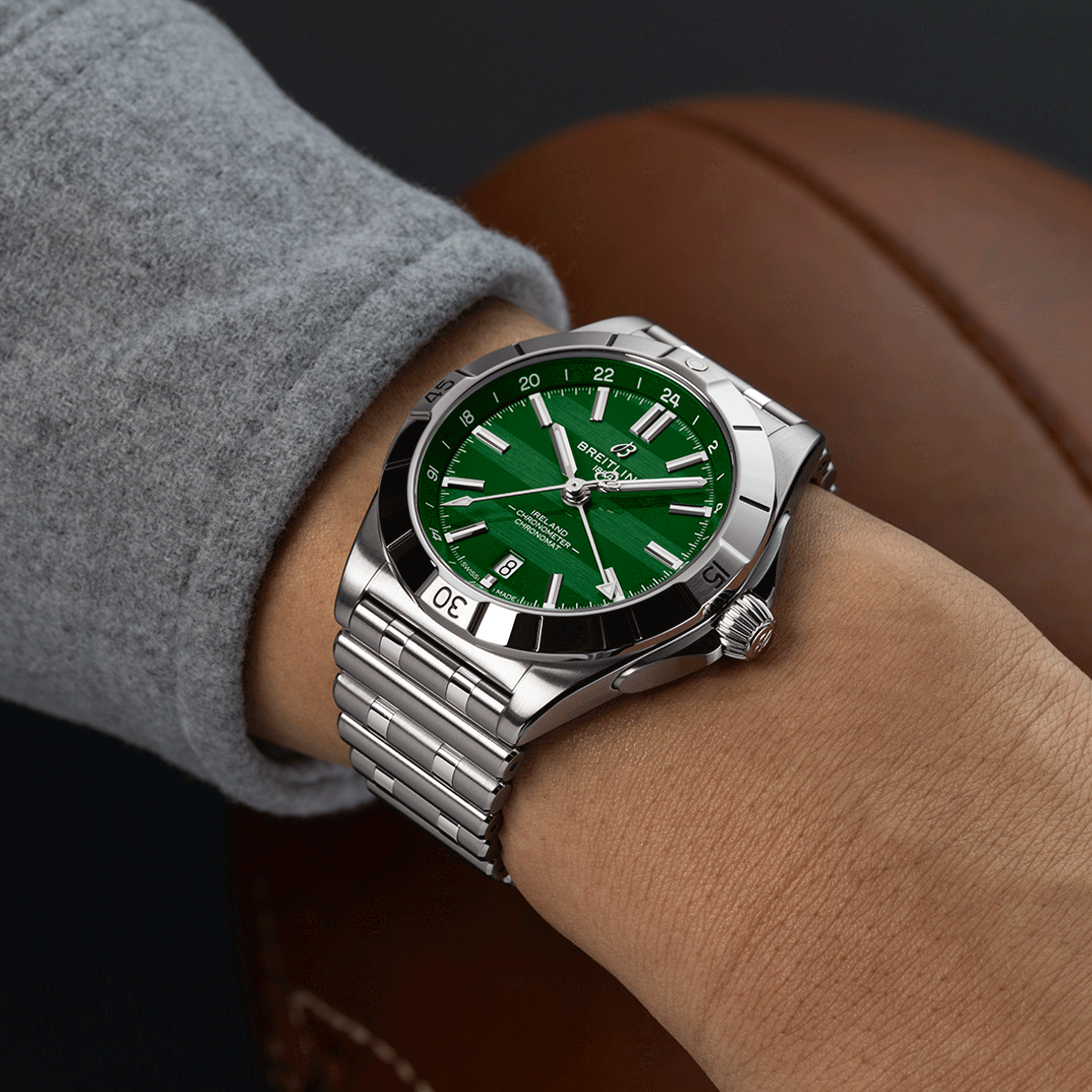 Breitling Chronomat GMT Six Nations Ireland automatic watch green dial steel bracelet 40 mm A323987B1L1A1