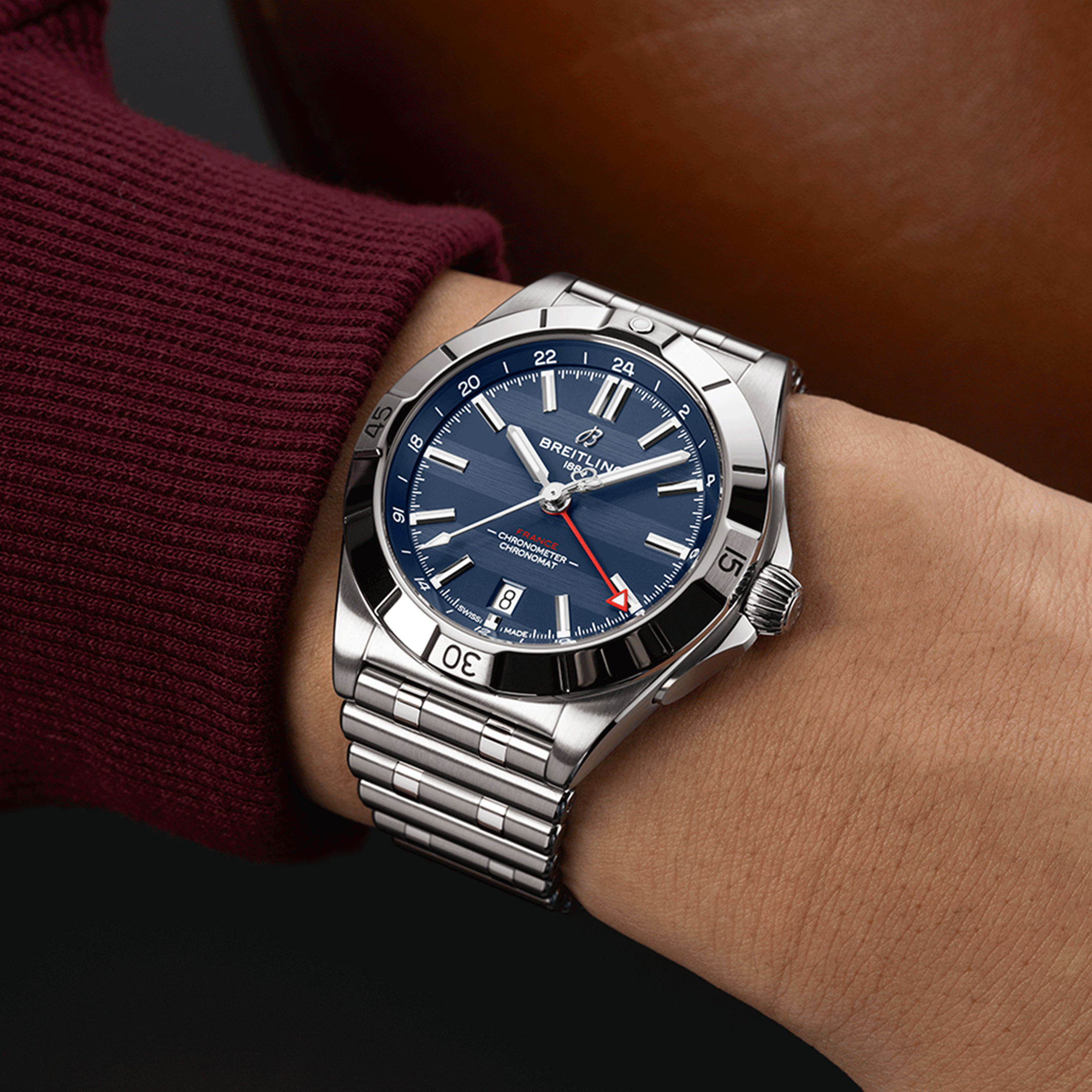 Montre Breitling Chronomat GMT Six Nations France automatique cadran bleu bracelet acier 40 mm A323989B1C1A1