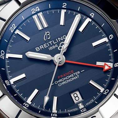 Montre Breitling Chronomat GMT Six Nations France automatique cadran bleu bracelet acier 40 mm A323989B1C1A1