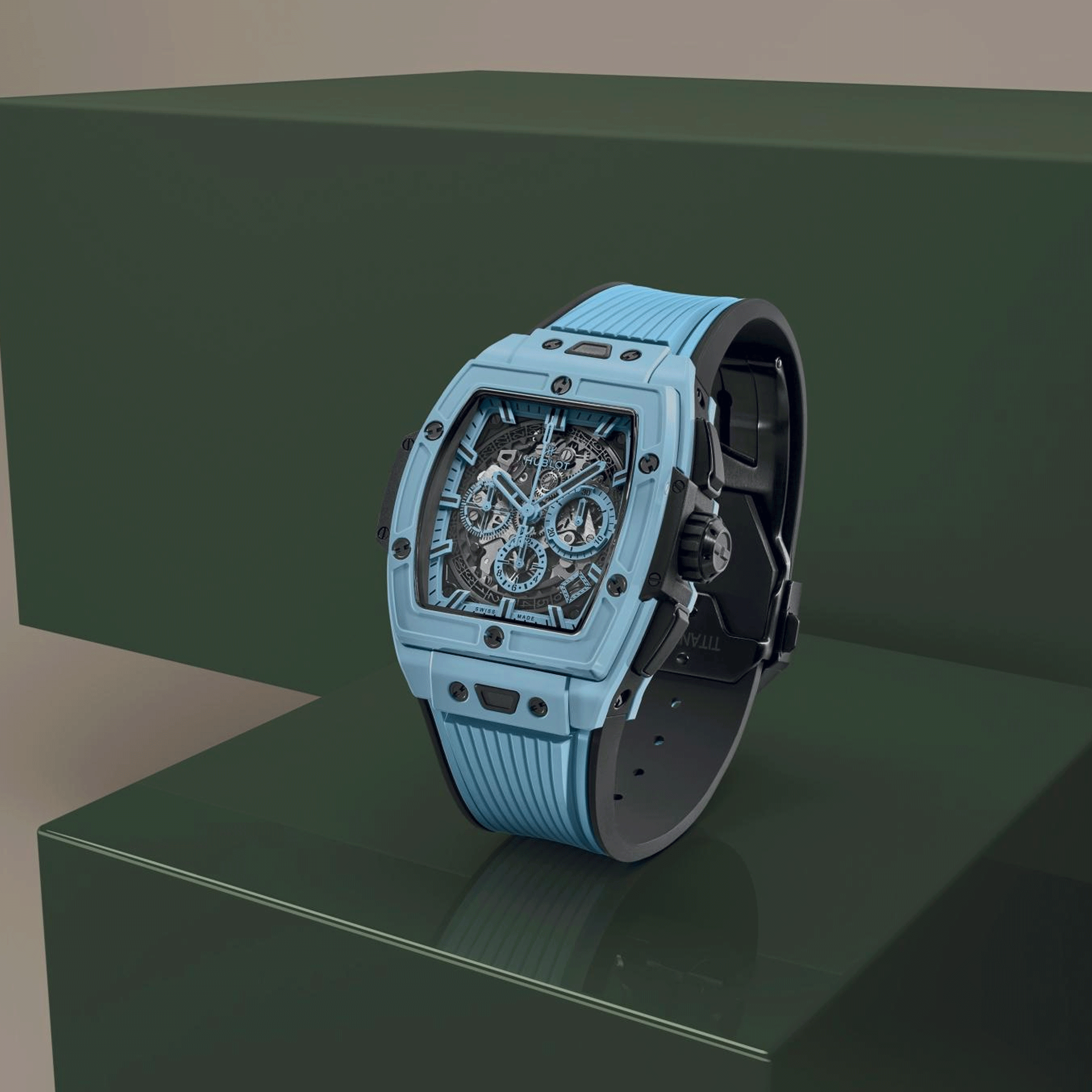 Hublot Spirit of Big Bang Sky Blue Ceramic automatic watch skeleton dial blue rubber strap 42 mm 642.EX.5110.RX
