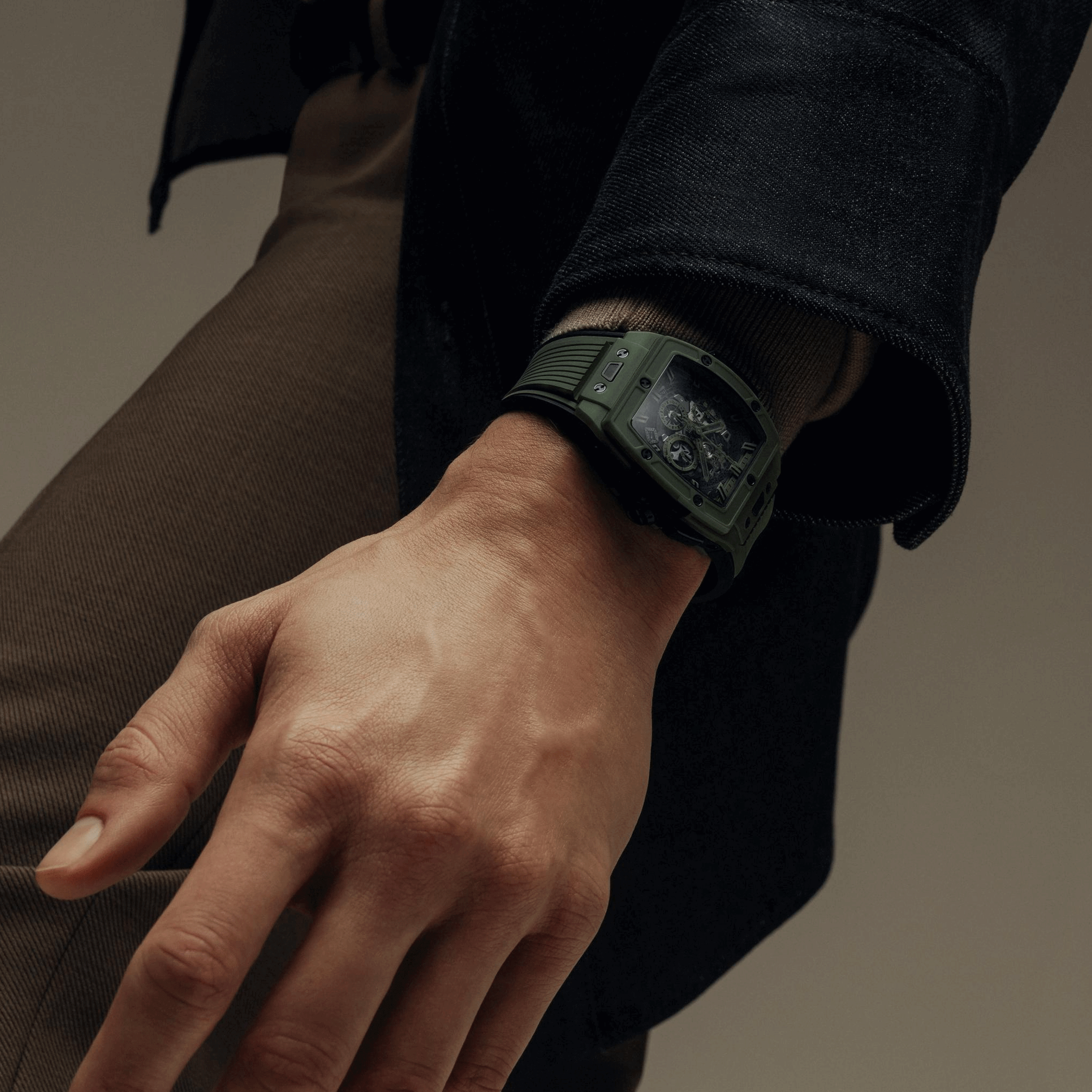 Hublot Spirit of Big Bang Dark Green Ceramic 42 mm 642.GX.5210.RX