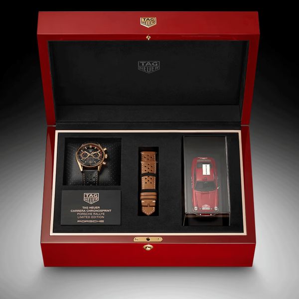 TAG Heuer Carrera Chronosprint x Porsche Rallye Yellow Gold automatic watch 42 mm CBS2041.EB0382