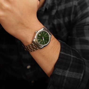 Montre Grand Seiko Heritage Hi-Beat 36000 "Rikka" automatique cadran vert bracelet acier 40 mm SBGH351G