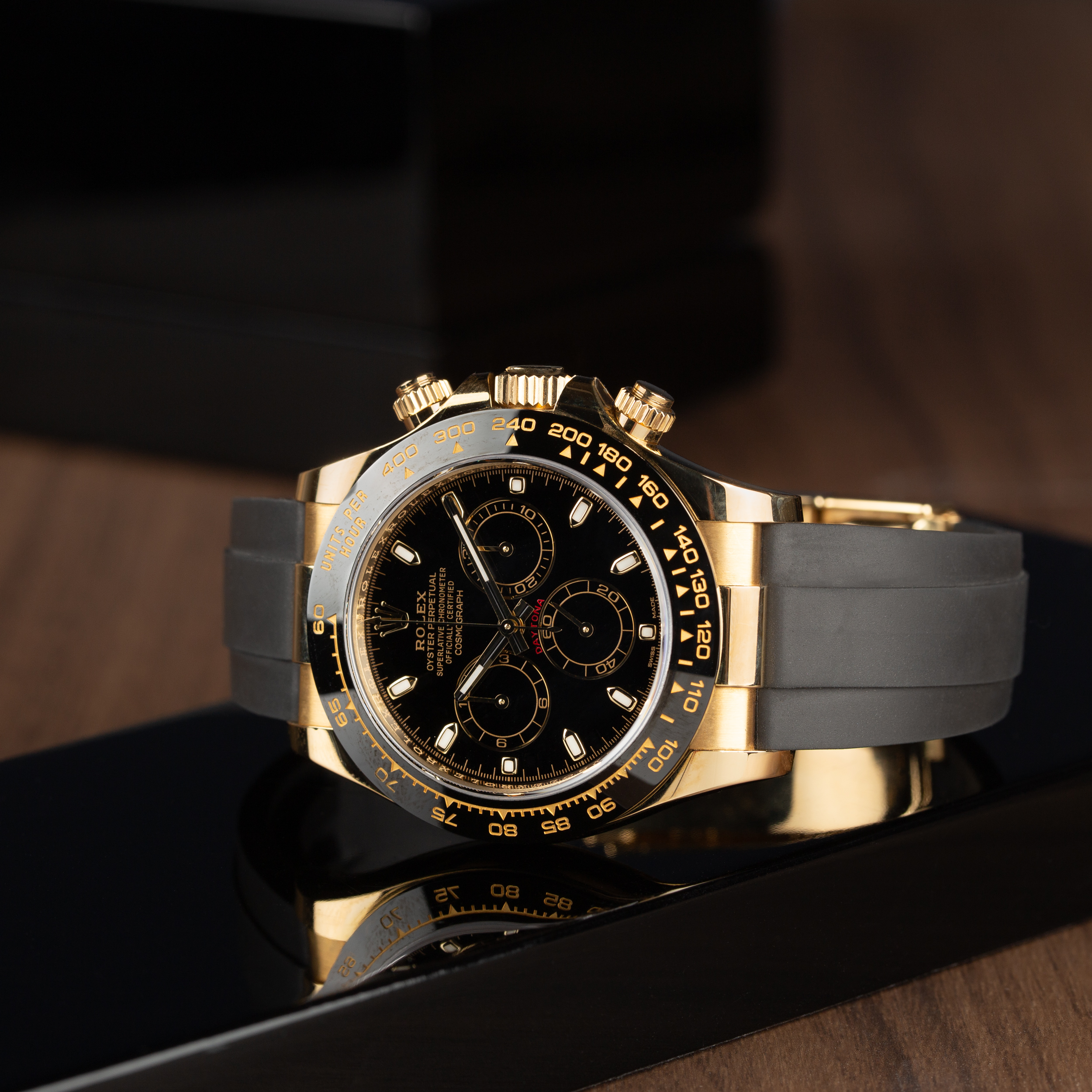 Rolex Daytona 116518LN automatic yellow gold 40 mm Full Set 2023