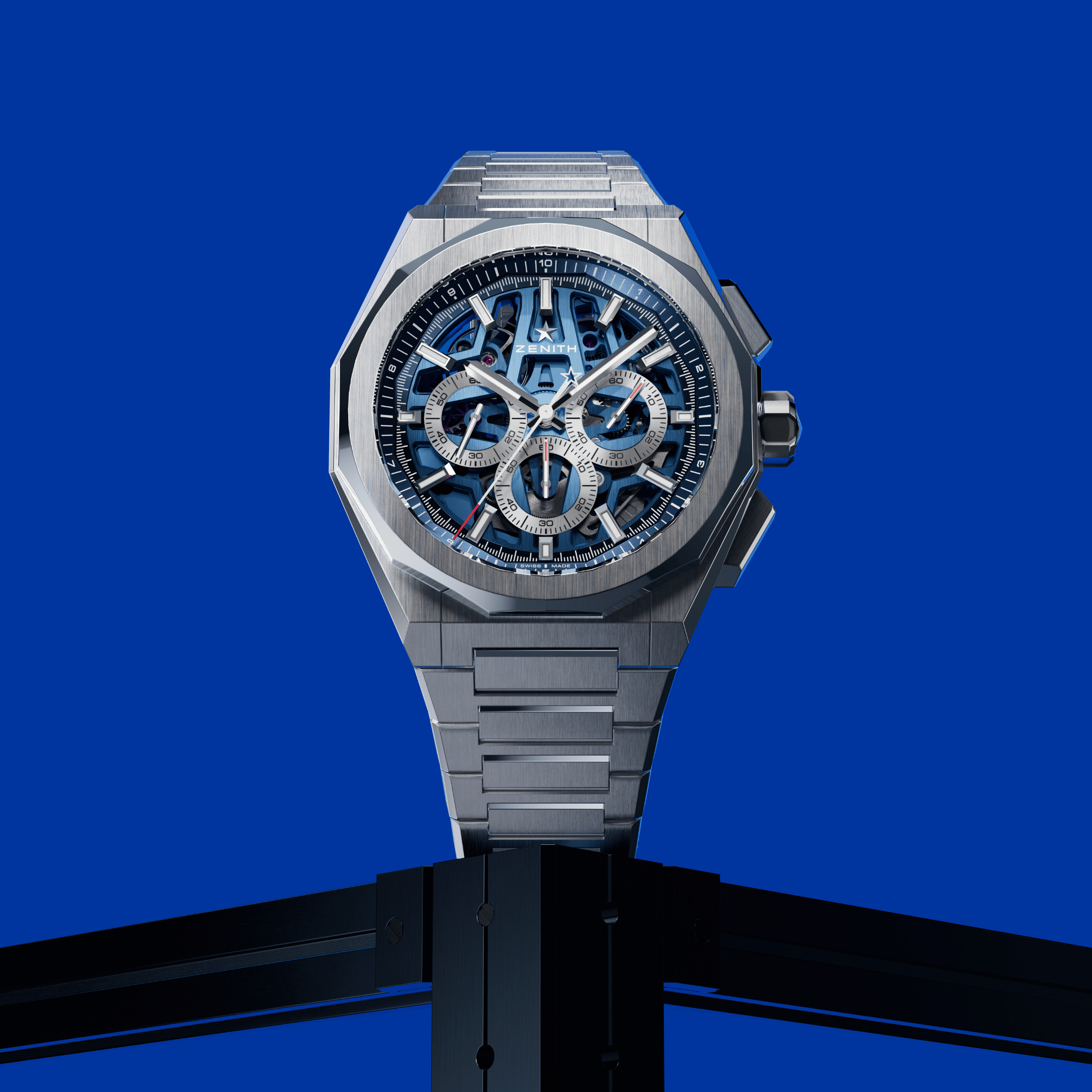 Montre Zenith Defy Skyline Chronographe Skeleton automatique cadran bleu bracelet acier 42 mm