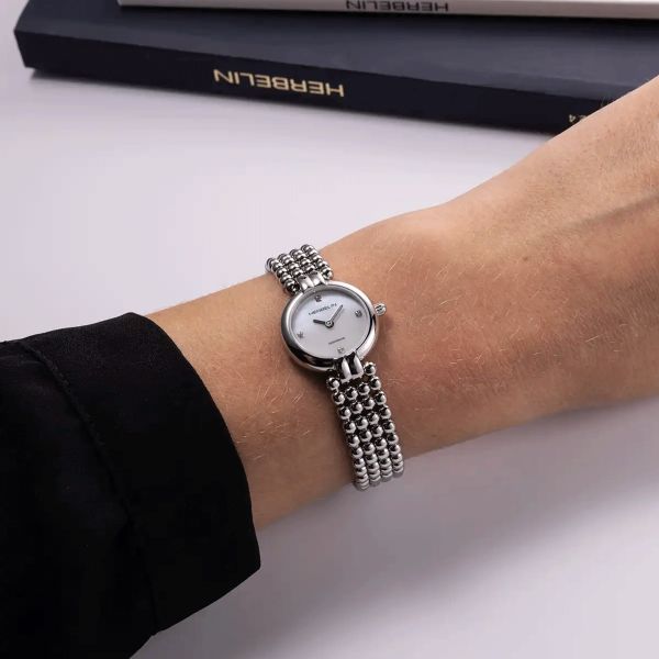 Montre Herbelin Perles quartz index diamants cadran nacre blanche bracelet acier 22 mm 17433B89