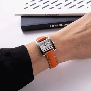 Montre Herbelin Ve Avenue quartz cadran argent bracelet cuir orange 23,4 x 19 mm 17537AP08MD