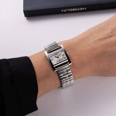 Herbelin Ve Avenue quartz watch silver dial steel bracelet 23.4 x 19 mm 17537B08