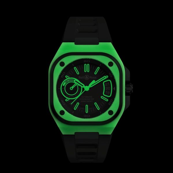 Montre Bell & Ross BR X5 Green Lum automatique cadran noir bracelet caoutchouc noir 41 mm