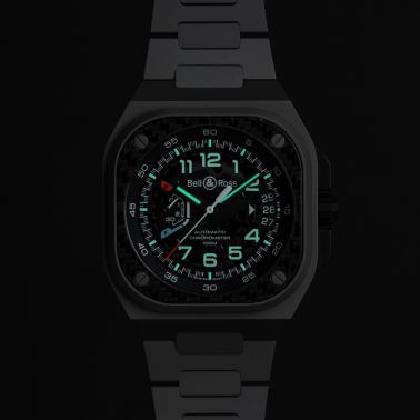 Montre Bell & Ross BR-X5 Racing automatique cadran noir bracelet titane 41 mm
