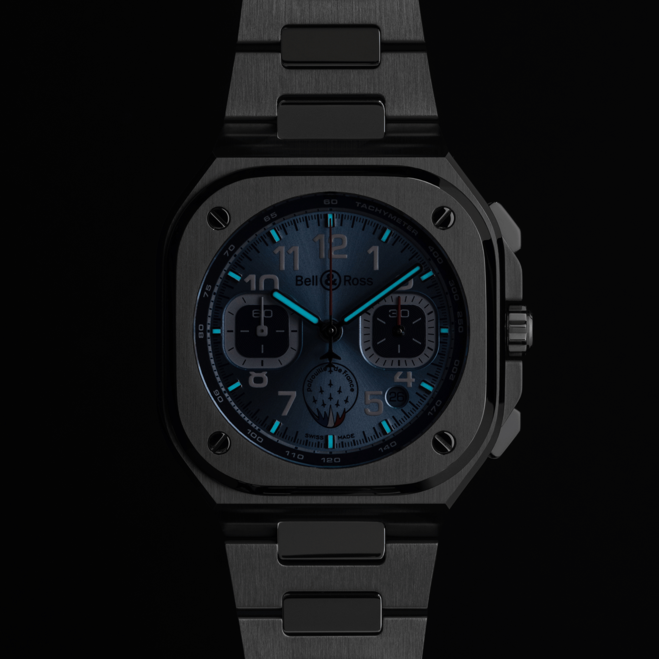 Montre Bell & Ross BR 05 Chrono A523 Patrouille de France automatique cadran bleu bracelet acier 42 mm