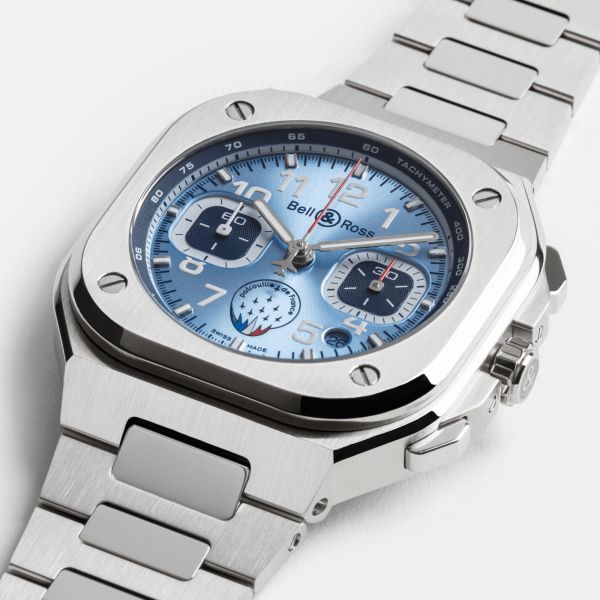 Montre Bell & Ross BR 05 Chrono A523 Patrouille de France automatique cadran bleu bracelet acier 42 mm
