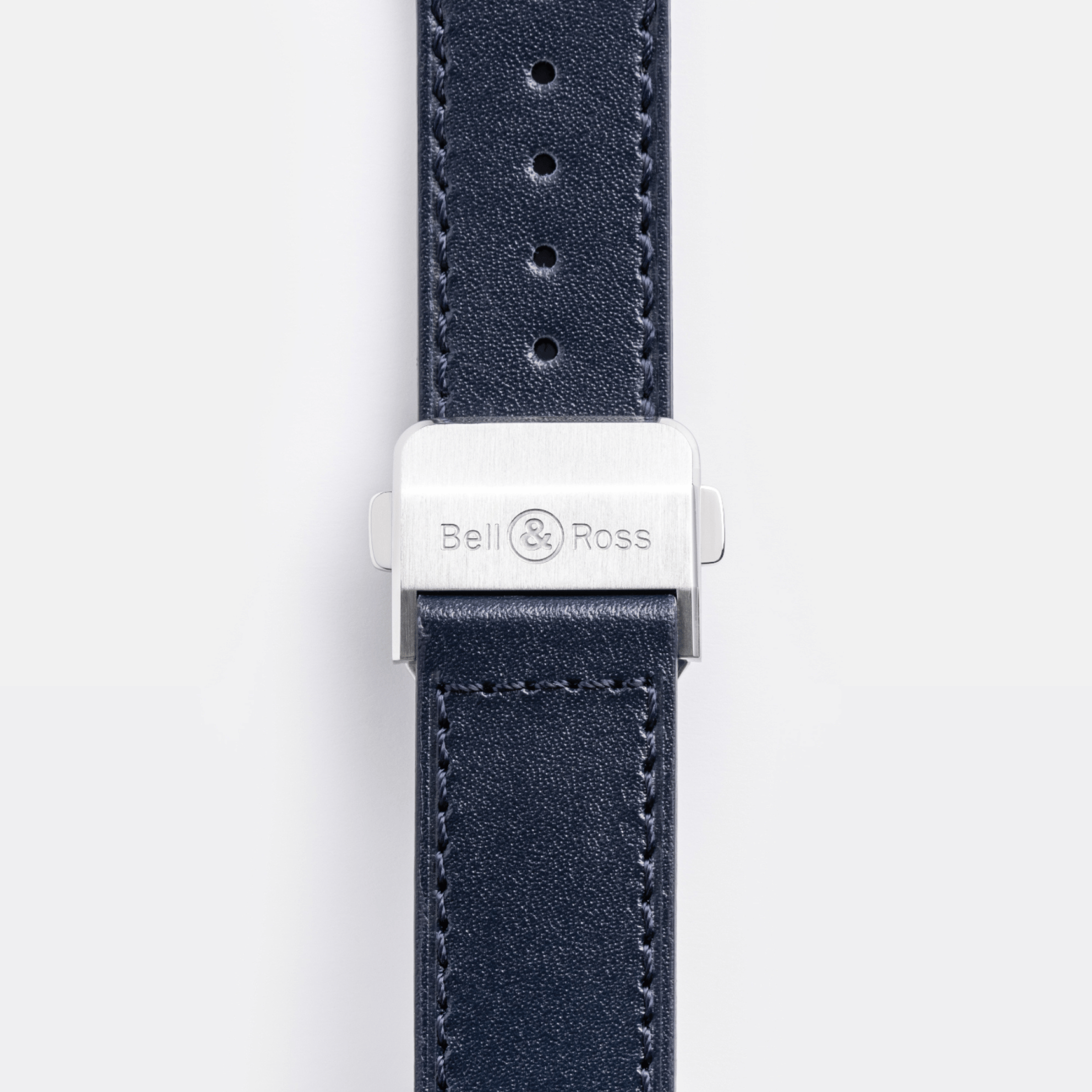 Montre Bell & Ross BR 05 Chrono A523 Patrouille de France automatique cadran bleu bracelet cuir bleu 42 mm