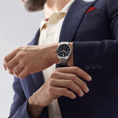 Montre Tag Heuer Carrera Calibre 5 automatique cadran noir bracelet acier 39 mm WBN2110.BA0639