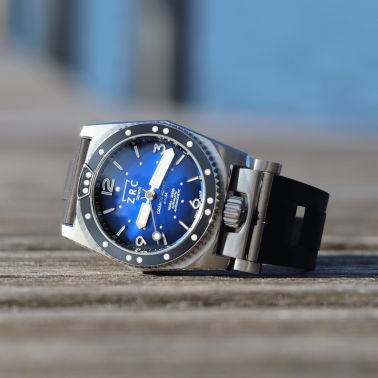 ZRC GRANDS FONDS 300 MN64 HETERIUM RUBBER automatic blue dial rubber bracelet 41,5 mm