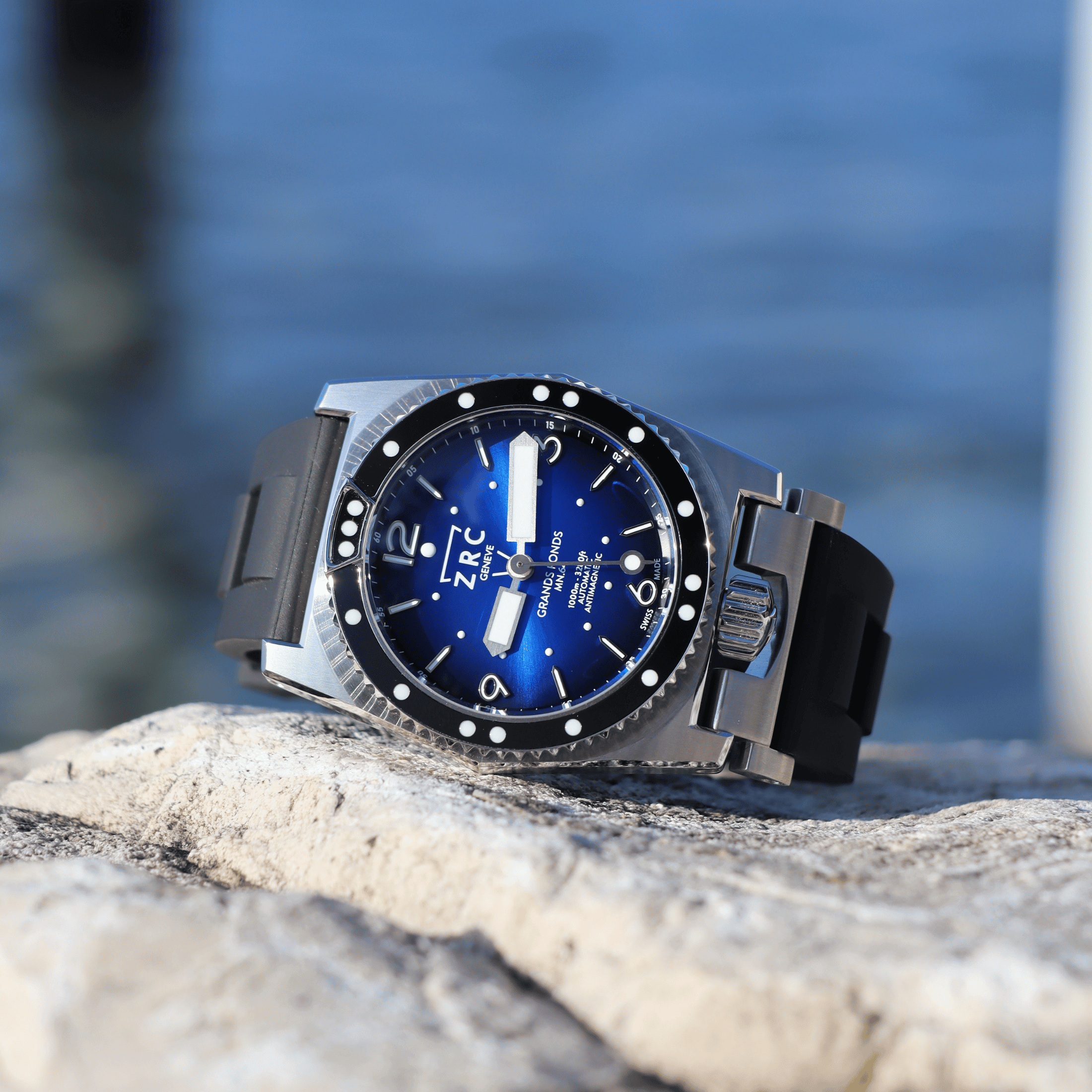 ZRC GRANDS FONDS 300 MN64 HETERIUM RUBBER automatic blue dial rubber bracelet 41,5 mm