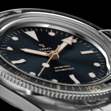 Yema Superman Gilt CMM.10 automatic blue dial steel bracelet 41 mm