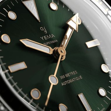 Yema Superman Gilt CMM.10 automatic green dial steel bracelet 39 mm