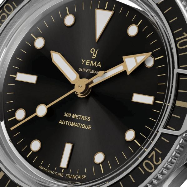 Yema Superman Gilt CMM.10 automatic black dial steel bracelet 39 mm