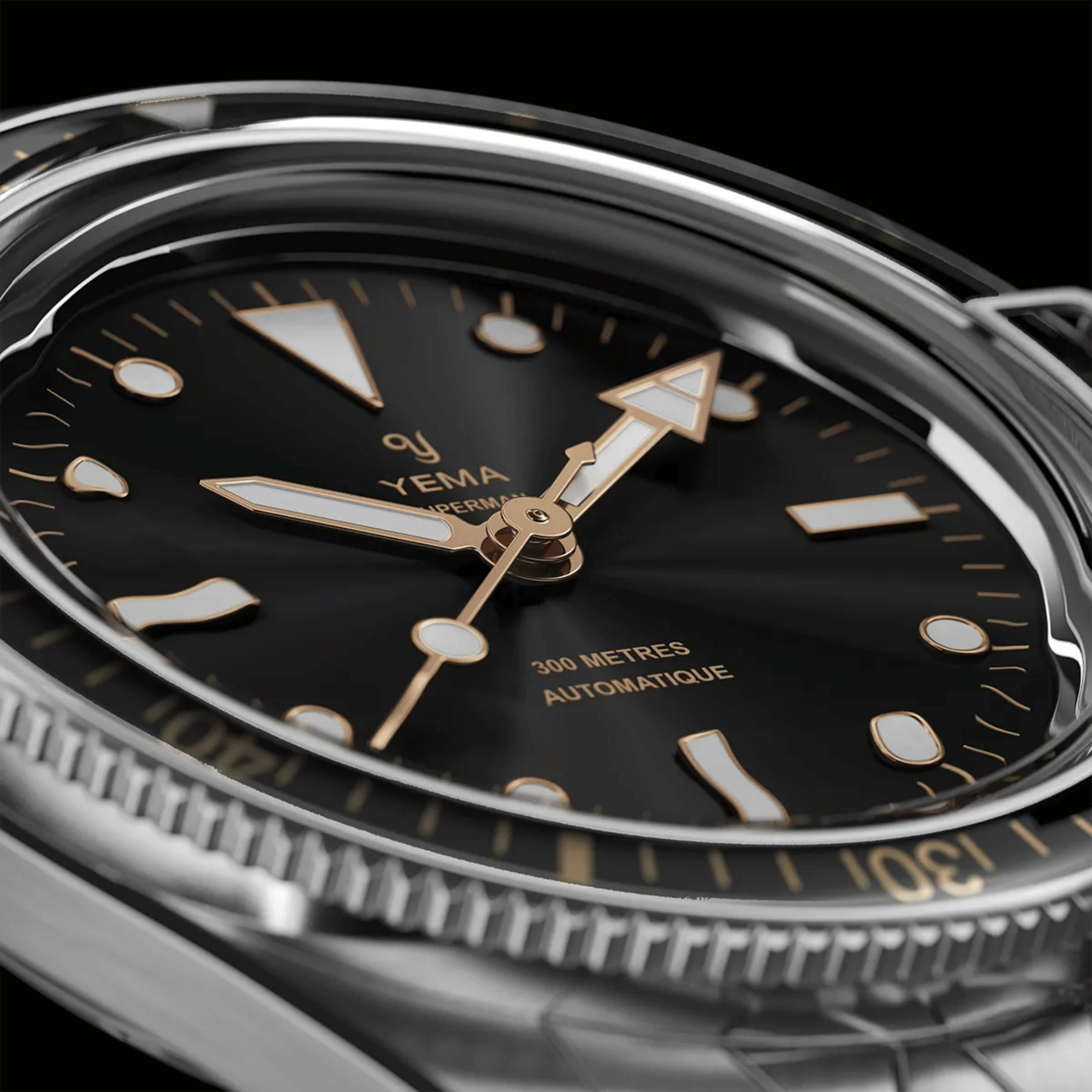 Montre Yema Superman Gilt CMM.10 automatique cadran noir bracelet acier 41 mm