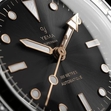 Yema Superman Gilt CMM.10 automatic black dial steel bracelet 41 mm