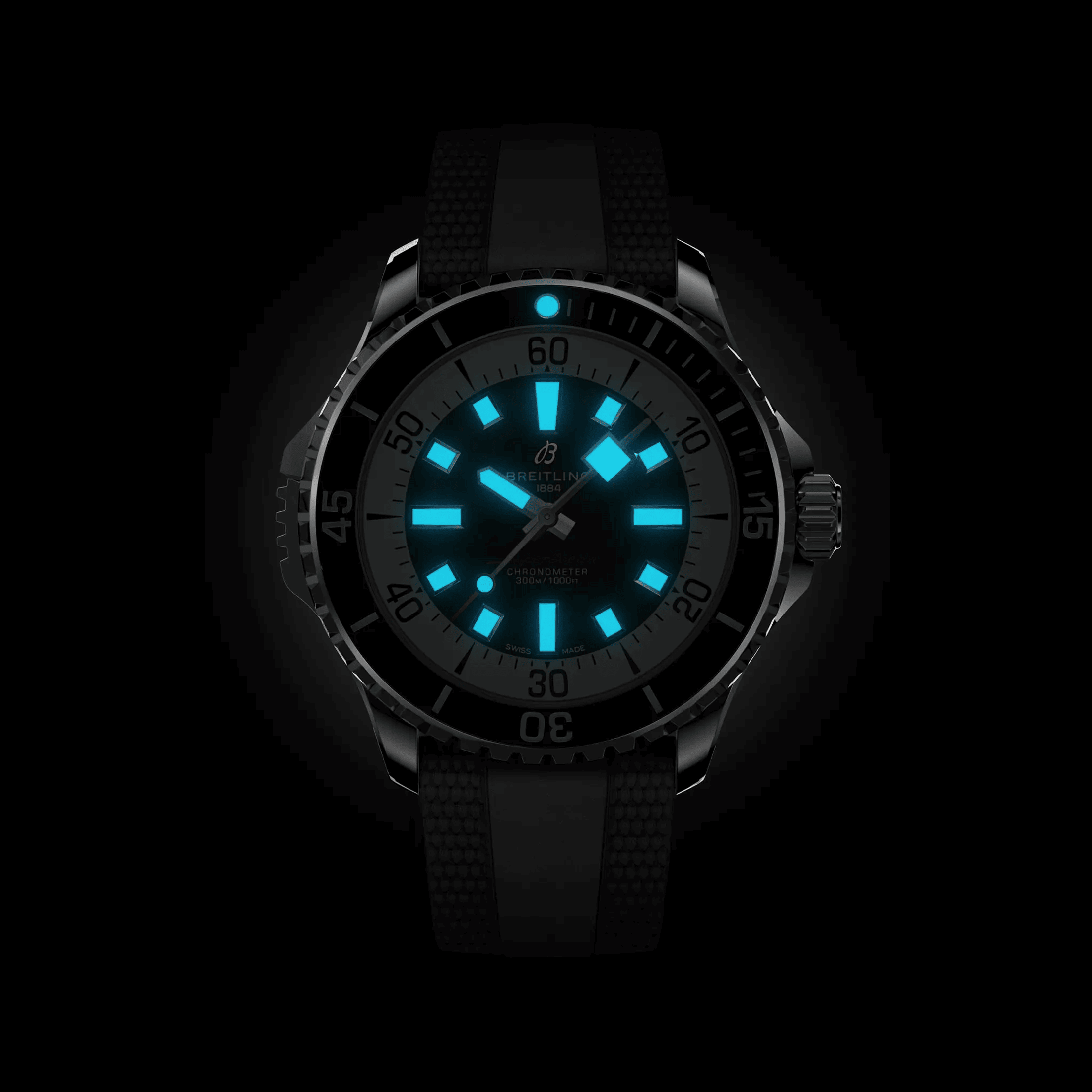 Montre Breitling Superocean automatique cadran bleu bracelet caoutchouc bleu 46 mm A17378211B1S1