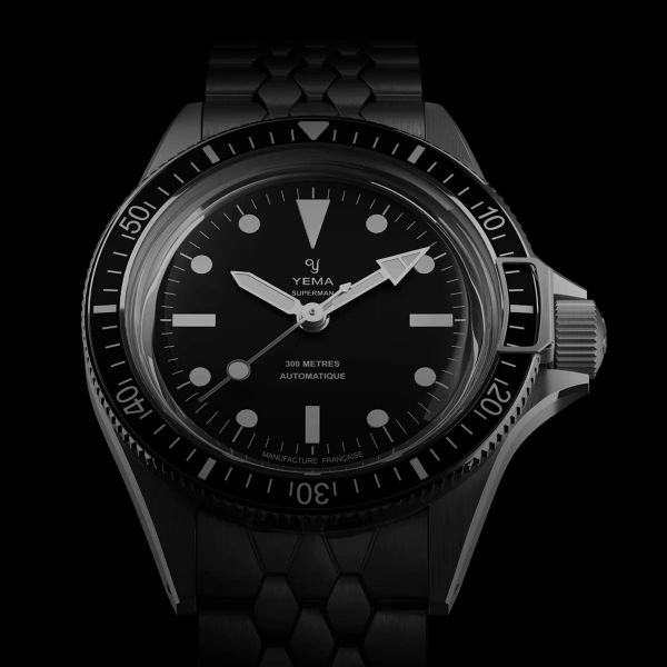 Yema Superman Steel CMM.10 automatic black dial steel bracelet 39 mm